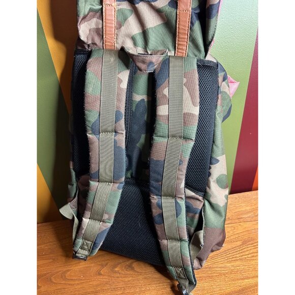 Hershel little America laptop backpack woodland camo camping - used condition - Picture 5 of 9
